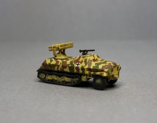 Panzerwerfer42 /w 15cm rocket launcher camo